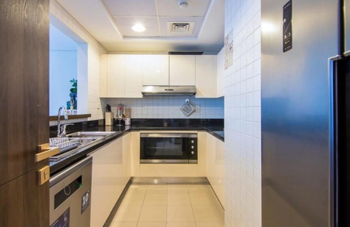 Dubai Marina Apartment | Al Bateen Residences, JBR- Stunning 2-BR Apartment with Sea View