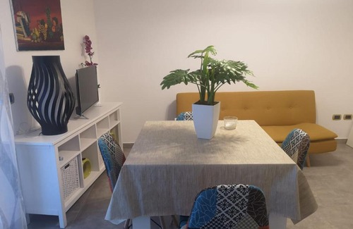 Alcamo Historic Center Apartment | Al Castello 1, Casa vacanze