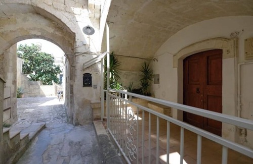 Sasso Caveoso Apartment | Al Duomo Historic Apartment for families and friends in the heart of Matera