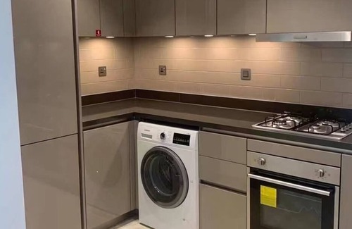 Umm Suqeim 3 Apartment | AL HADAF AL SAREE APARTMENT