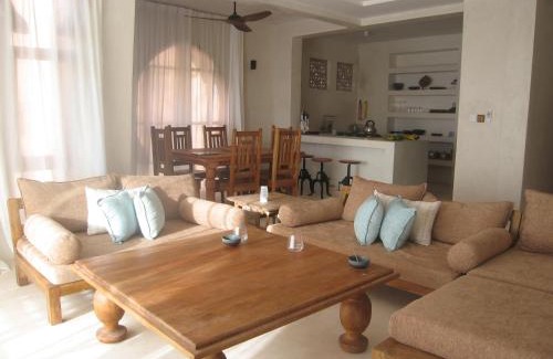 Galu Beach Villa | Al Mahali Villas Diani Beach