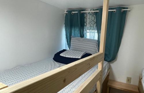Spenard Hostel | Alaska Backpacker Hostel