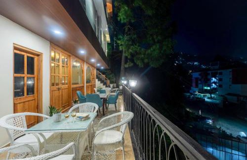 Shimla Apartment | Alaya Stays 3 BHK With Garden - Evaara Woods Breeze