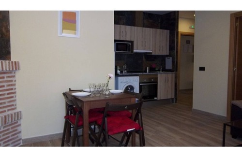 Aldea del Fresno House | ALBERCHE 1 Apartment