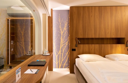 Losone Hotel | Albergo Losone