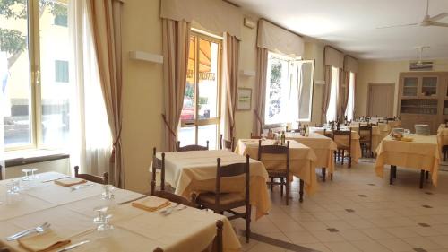 Ospedaletti Hotel | Albergo Savoia