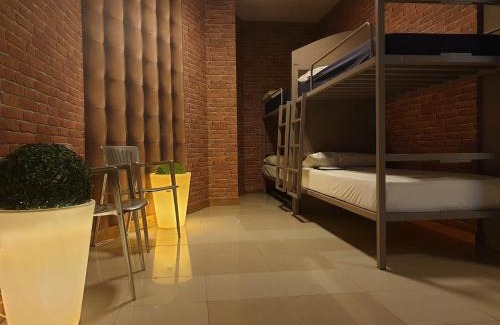 Santiago de Compostela Hostel | albergue SANTO SANTIAGO