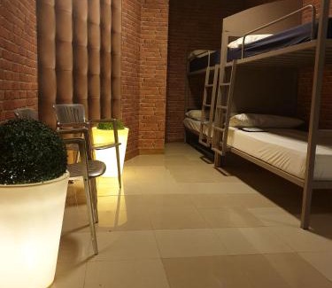 Santiago de Compostela Hostel | albergue SANTO SANTIAGO