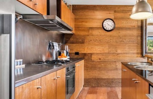 Albert Park Apartment | Albert Park Magnificence. Position Perfect. MLane