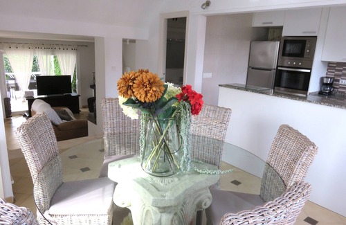 El Albir House | ALBIR house ideally located - 100M from the sea - perfect for 2 to 8 people