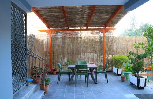 Sheqi i Vogel House | Albora Guest House
