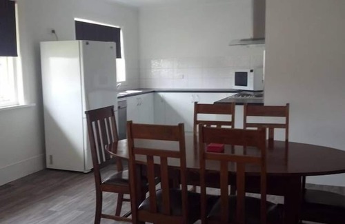Dalrymple House | Alby's on Towler Street