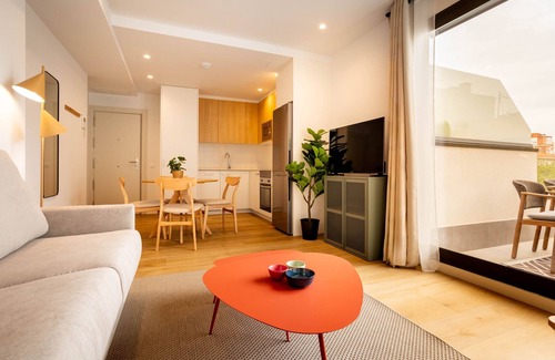 Ciudad Lineal Apartment | Alcala Terrace XIV apartament in Madrid