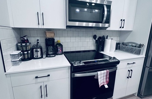 Southeast Edmonton Apartment | Alces Harpreet Sukhvir
