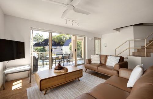 Noosa Heads Apartment | Alderly 6 Calm Little Cove Stay