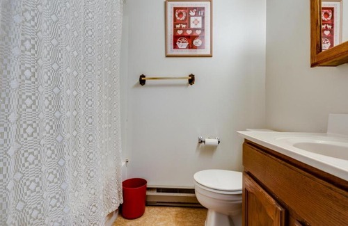 Chautauqua Apartment | Aldine 3A