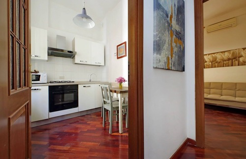 Esquilino Apartment | Aleardo Aleardi, 1 Bd Apartment With Balcony By Halldis