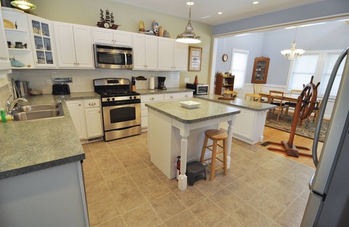 Ocracoke House | Aleta: Pet friendly, waterfront, perfect for two. Private docking.