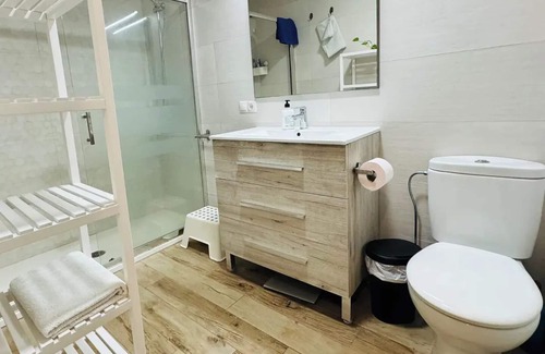 Fuengirola City Centre Bed & Breakfast | Alex's Bed and Breakfast in the center of Fuengirola