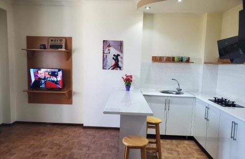 Tbilisi Apartment | Alexander