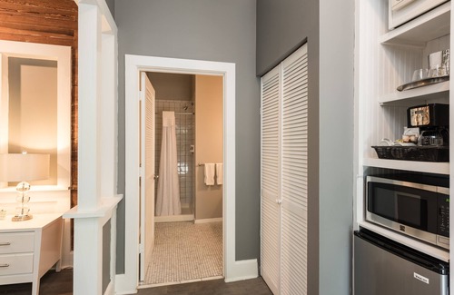 Key West Historic District Hotel | Alexanders Guesthouse - Adult Exclusive, LGBTQ Friendly