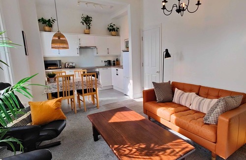 Shanklin Apartment | Alexandra apartment fully equipped including smart TV