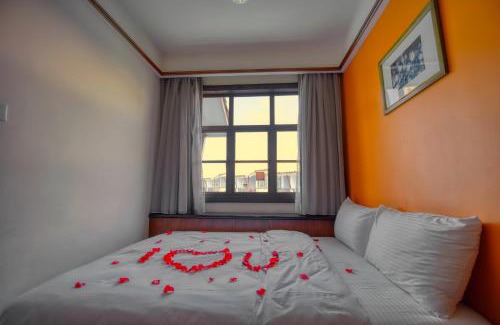 Taman Tanjung Villa | AlexaPD Private Water Chalets