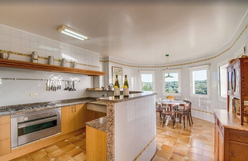 Portopetro House | “Algueret” near the Sea with Sea View, Shared Pool, Wi-Fi, A/C, Terrace & Garden; Parking Available