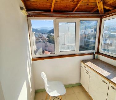 Varosha Apartment | AlHana Panoramic Studio - Top Center, Blagoevgrad