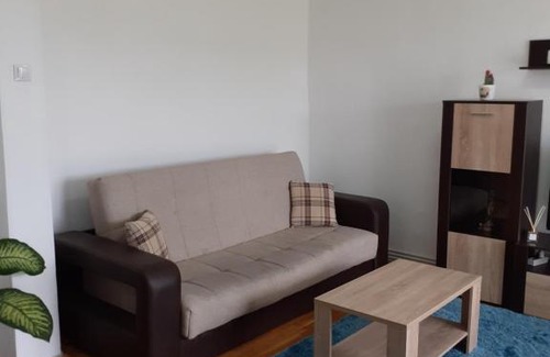 Center Apartment | Ali's home