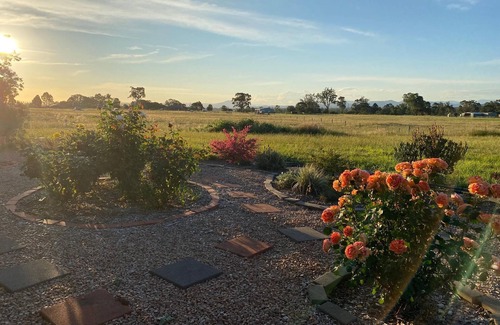 Briagolong House | Ali's Place - Art and Views Gippsland