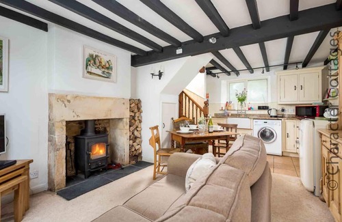Blockley Cottage | ALICE COTTAGE, pet friendly, character holiday cottage in Blockley