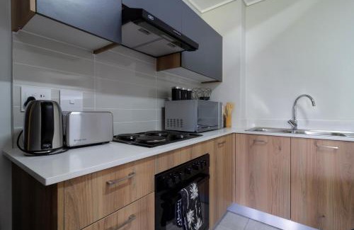 Greater Johannesburg Metropolitan Area Apartment | #AlimamaSpaces Jade's Greenlee