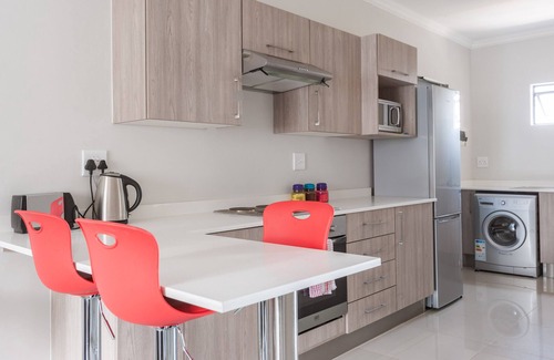 Greater Johannesburg Metropolitan Area Apartment | #AlimamaSpaces: The Manson's Ridge