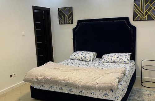 Ngor Apartment | ALIMOU Appartement F4 Almadie