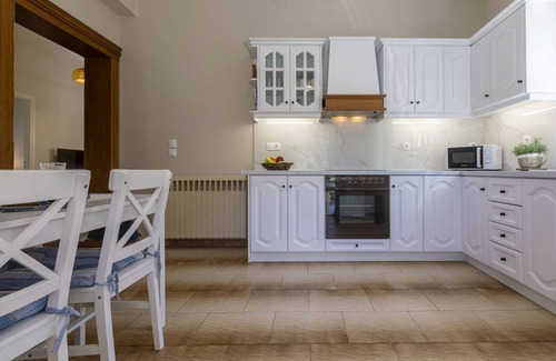Apraos Apartment | Alisachni-Stunning Sea Views by Corfu Stay Solutions