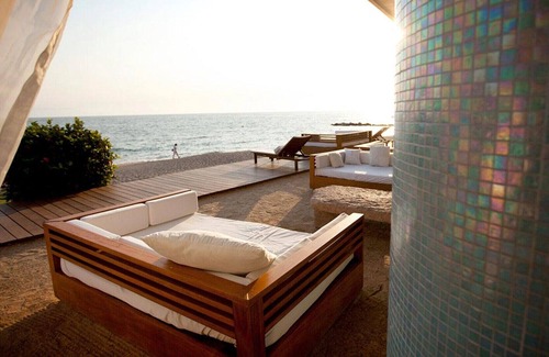Isla Iguana Resort | all 5 star ,free 24hr gcart over beach boardwalk forest
