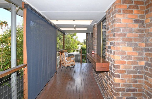 Scarness House | All Decked Out - Spacious split-level family or fishing retreat with pool, WIFI and room for the boa