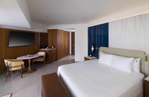 Punta Cana Hotel | All-inclusive Resort, Hard Rock Punta Cana, Caribbean Suite King | 3 Units