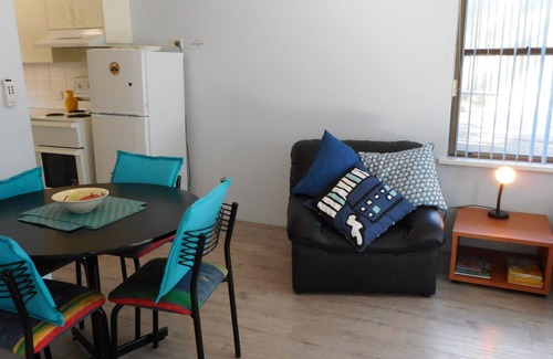 South West Rocks Apartment | All Linen Included * Air Conditioning * Central Beach Location *