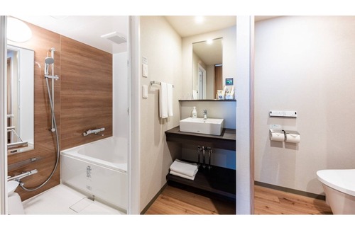 Chuo Hotel | All rooms are nonsmoking Deluxe Twin | Basic P/Chuo-ku Tokyo