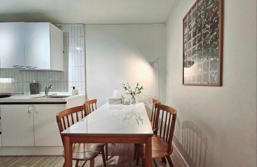 Wonhyoro-dong Apartment | All the background locations featured in K-pop Demon Hunters are easily accessible within 15 to 30 minutes by public transportation#Stay Aurora