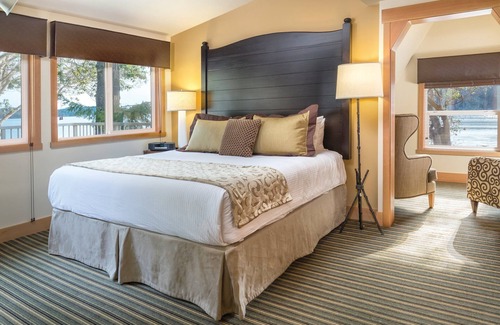 Deer Harbor Resort | All the comforts of home!