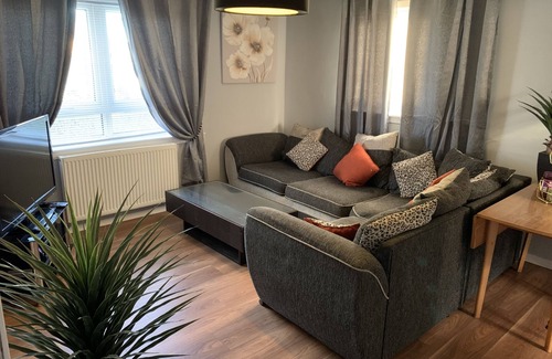 Glenisla Apartment | All You’ll Need For a Cosy Stay