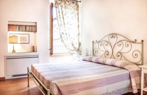 Maggiana Bed & Breakfast | Alla Torre del Barbarossa B&B Foresteria