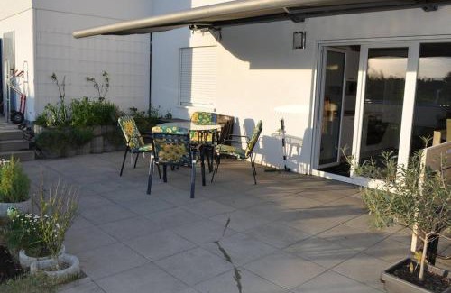Christazhofen Apartment | Allgäu gemütliche, moderne Wohnung mit Garten-Pool