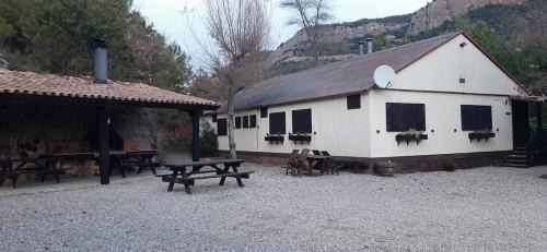 Naves Apartment | Allotjaments la Llosa del Cavall