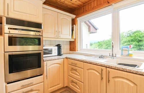 Salen House | ALLT AN DORRAN, pet friendly, with open fire in Salen
