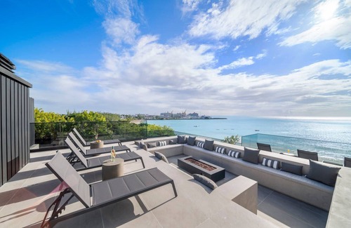Brighton Villa | Allure 102 Summary: D