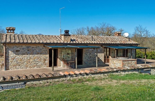 Citta della Pieve Cottage | Alluring Cottage in Città della Pieve with Swimming Pool